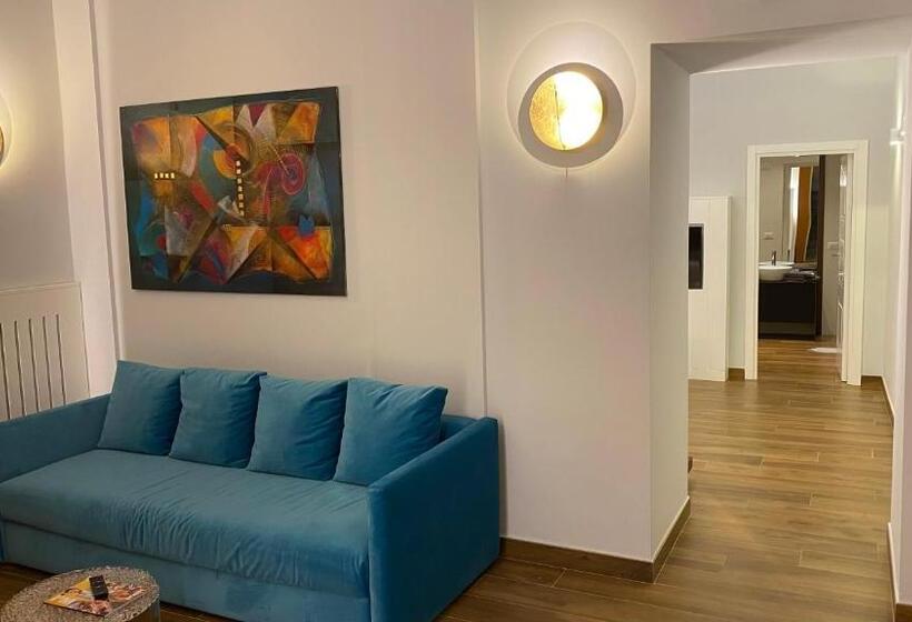 تختخواب و صبحانه Tropicana Room