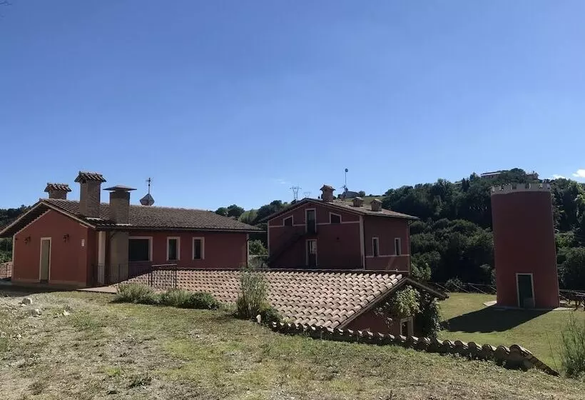 ホテル Agriturismo La Vita è Bella