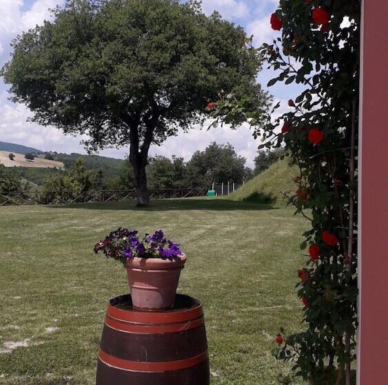 בית מלון כפרי Agriturismo La Vita è Bella