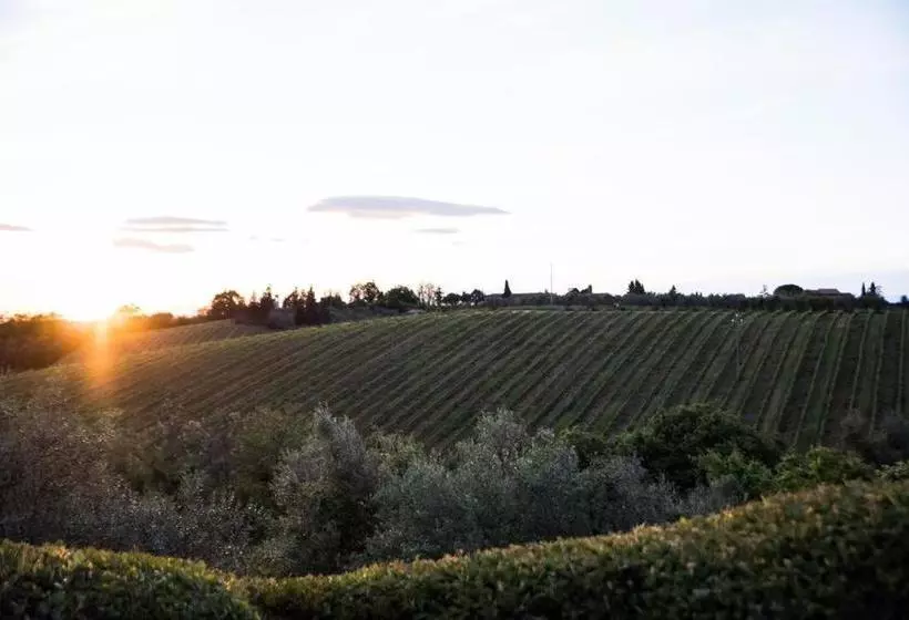ホテル Agriturismo Macinello