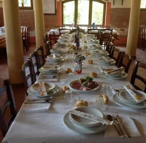 ホテル Agriturismo San Valentino
