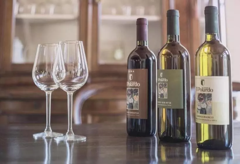 Hotelli Agriturismo Tenuta Il Polardo