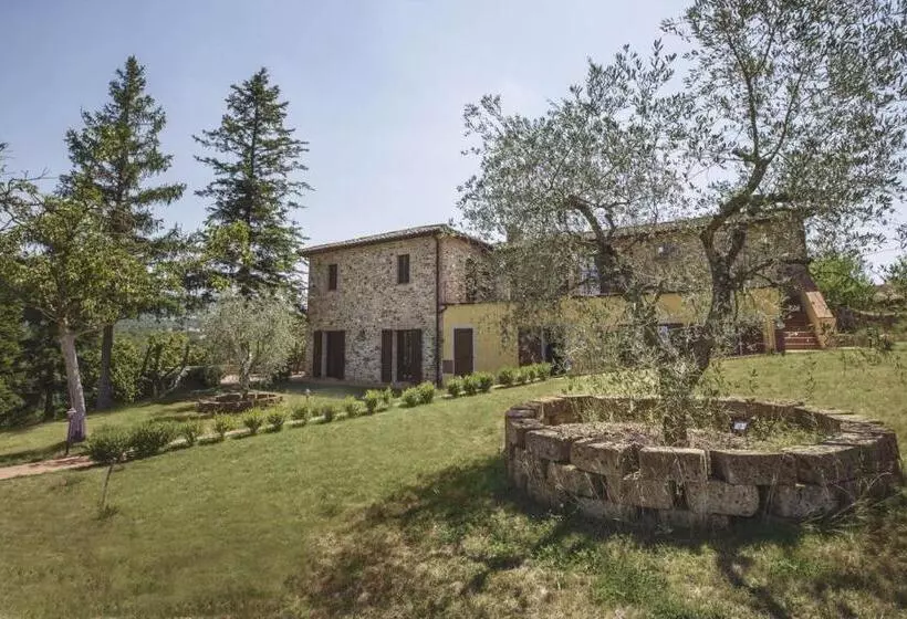 Hotelli Agriturismo Tenuta Il Polardo