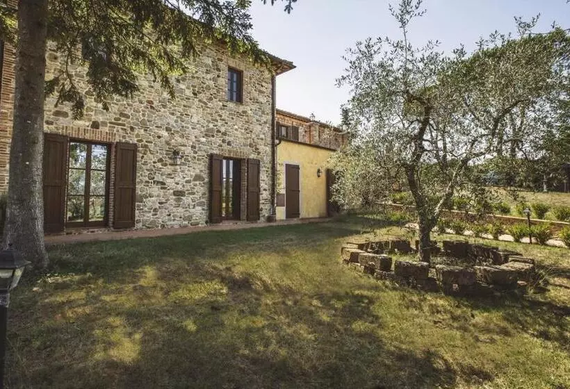 Hotelli Agriturismo Tenuta Il Polardo