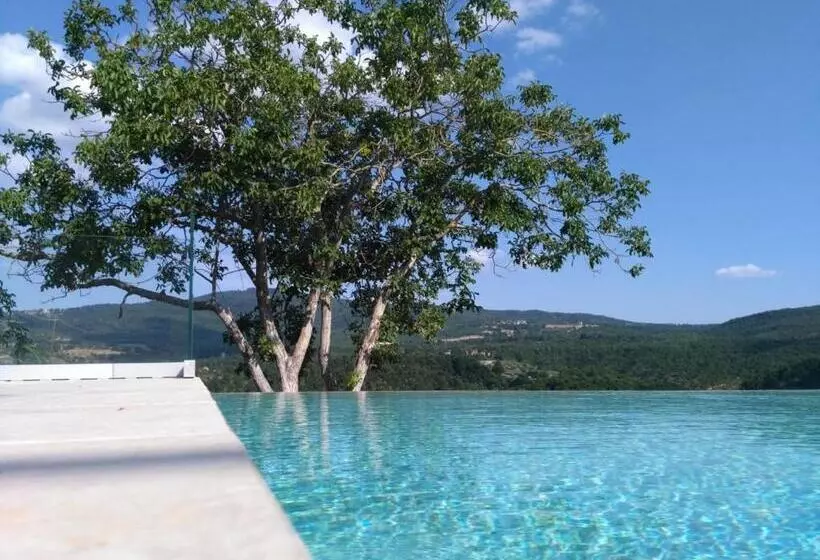 Hotelli Agriturismo Tenuta Il Polardo