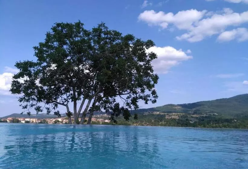 Hotelli Agriturismo Tenuta Il Polardo