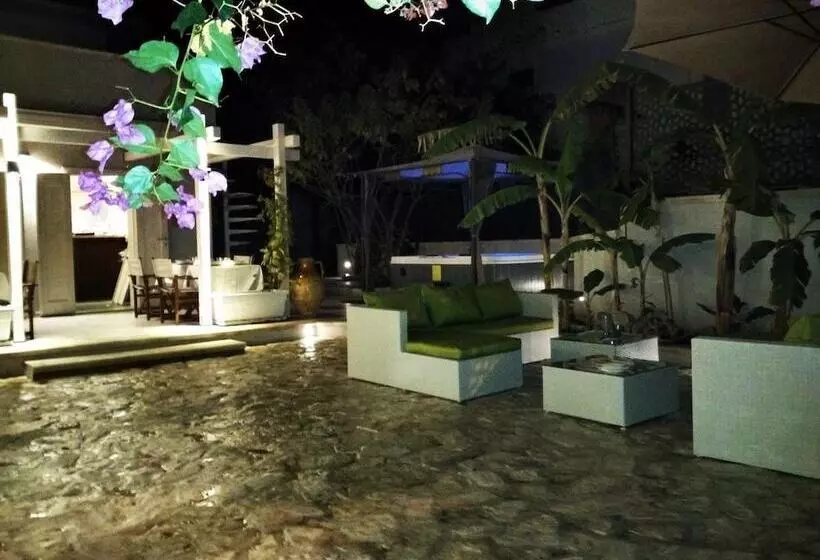 Majatalo Mina Accomodation