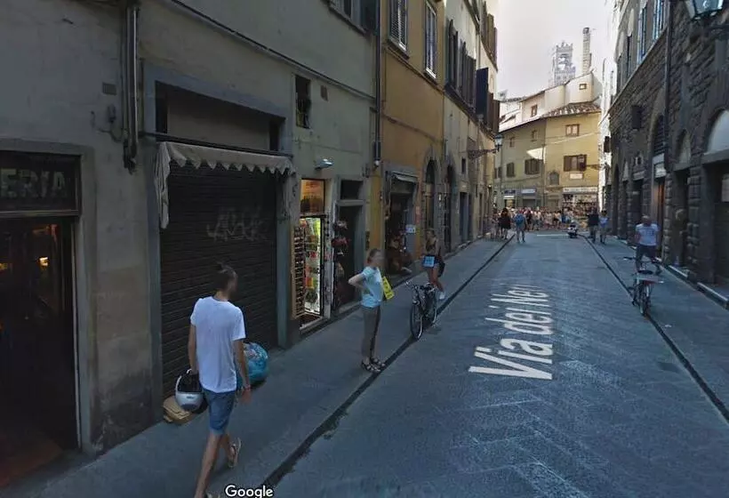 پانسیون Uffizi Harmony