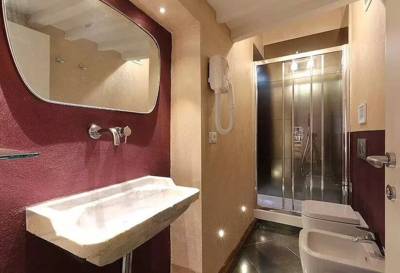 پانسیون Uffizi Harmony