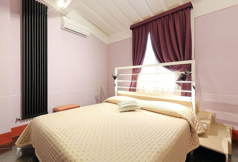 پانسیون Uffizi Harmony