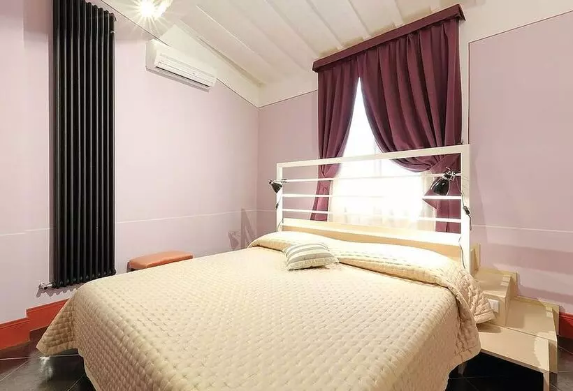 پانسیون Uffizi Harmony