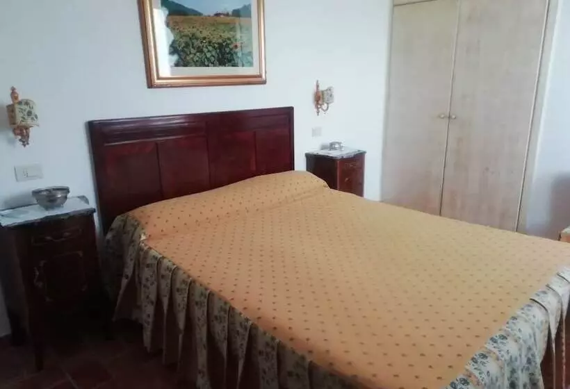 Hotelli Agriturismo Bio Fattoria Casetta