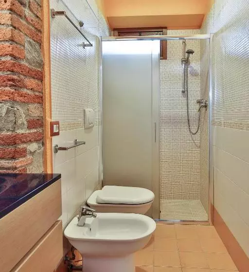 Hotelli Agriturismo Diaccia Botrona