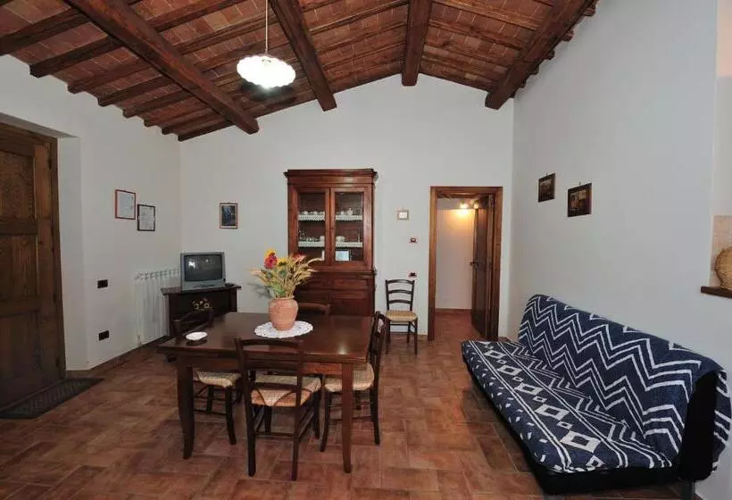 Hotelli Agriturismo Il Morello
