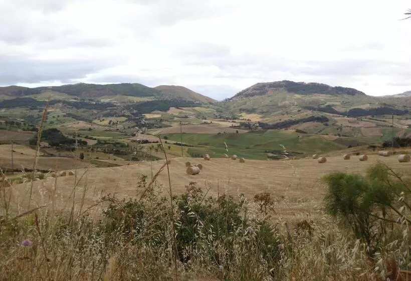 Hotelli Agriturismo San Pietro