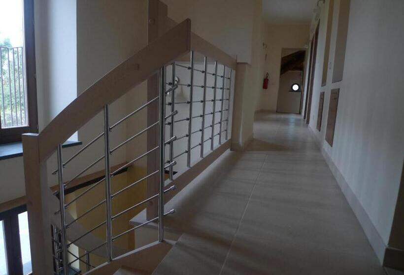 هتل Palazzo Rosso