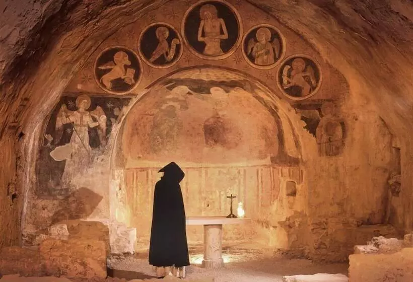 Hotelli Agriturismo Podere Luchiano