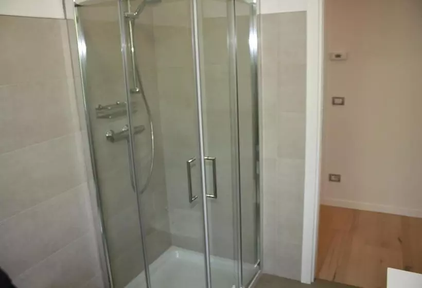 ペンション Elis' Rooms