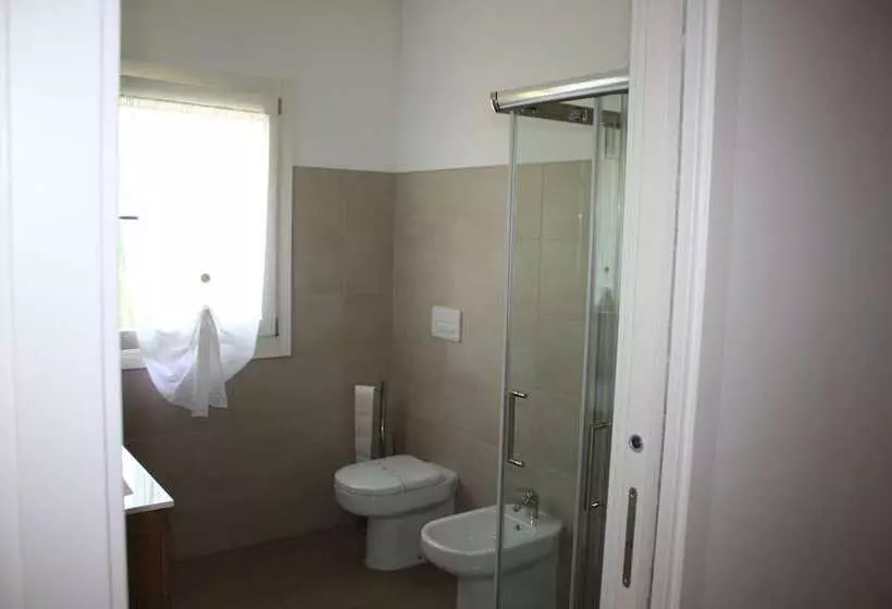 ペンション Elis' Rooms