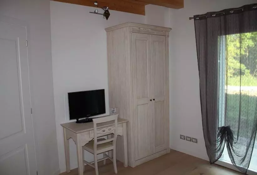 ペンション Elis' Rooms