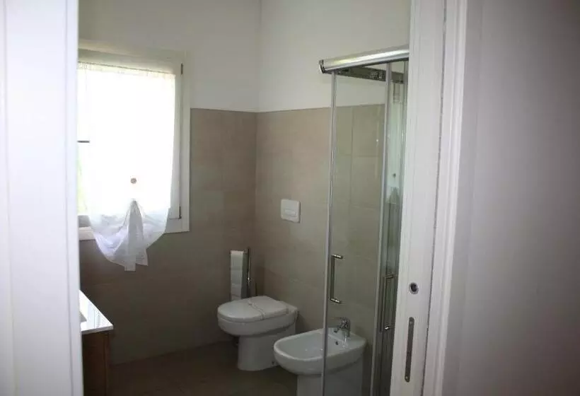 ペンション Elis' Rooms