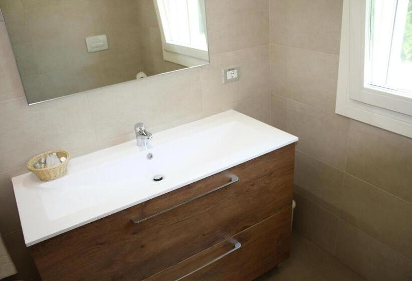 بنسيون Elis' Rooms