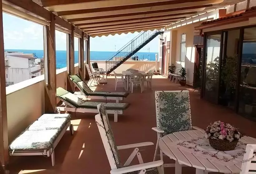 ペンション I Faraglioni Comfort Rooms