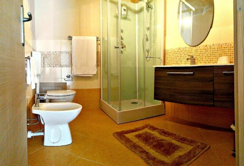 پانسیون I Faraglioni Comfort Rooms