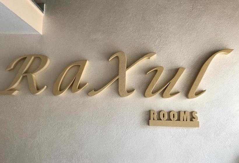 ペンション Raxul Room