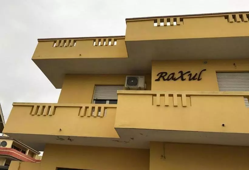 ペンション Raxul Room