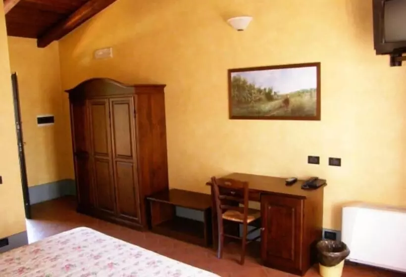 Hotelli Agriturismo Greppi