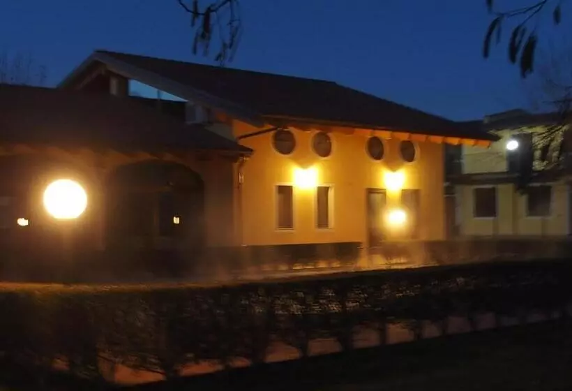 Hotelli Agriturismo Greppi