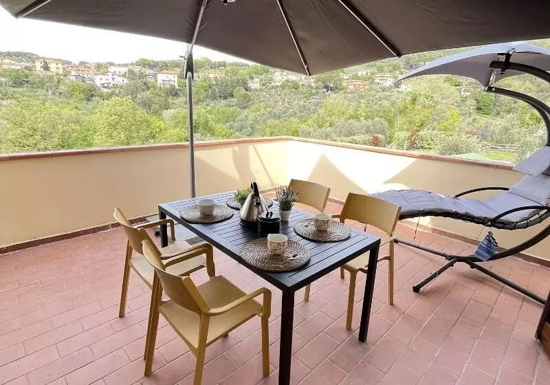 Hotelli Podere Cortesi Agriturismo Molinaccio