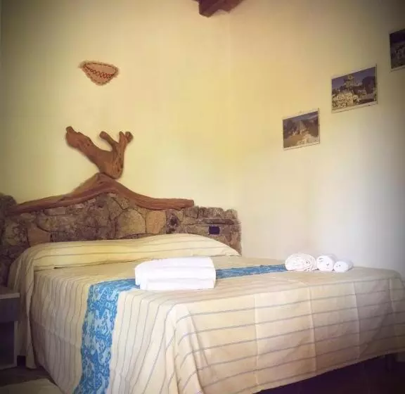 Majatalo Munduge B&b