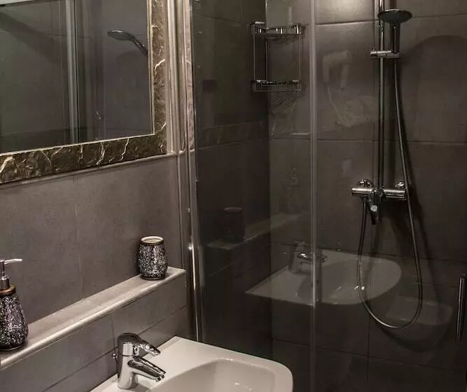 Majatalo Alibardi Alloggi