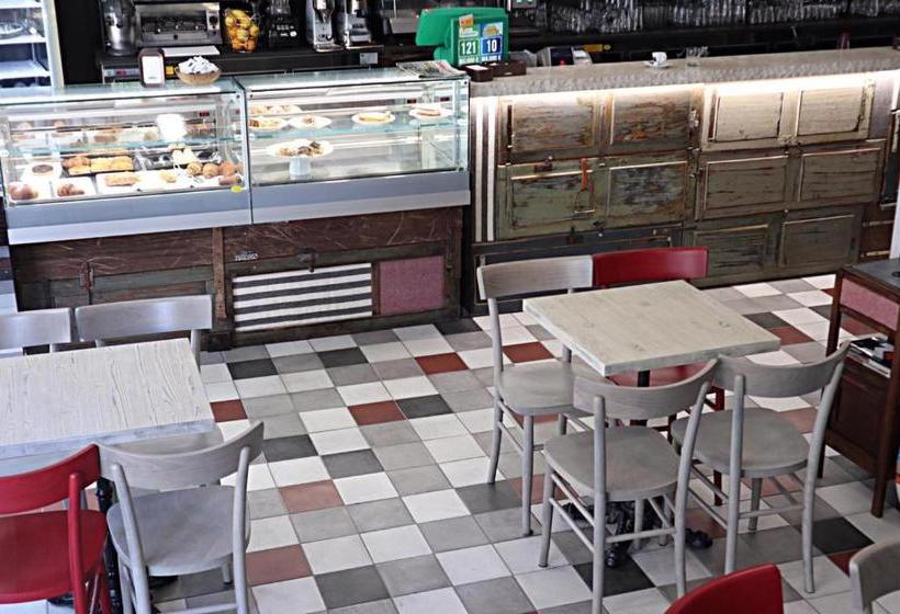 بنسيون Drommire In Plassa E Clesia