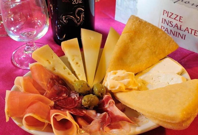 بنسيون Drommire In Plassa E Clesia