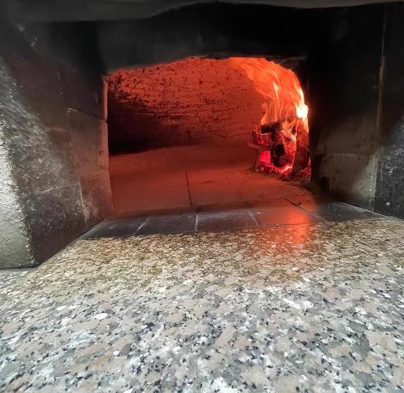 بنسيون Drommire In Plassa E Clesia