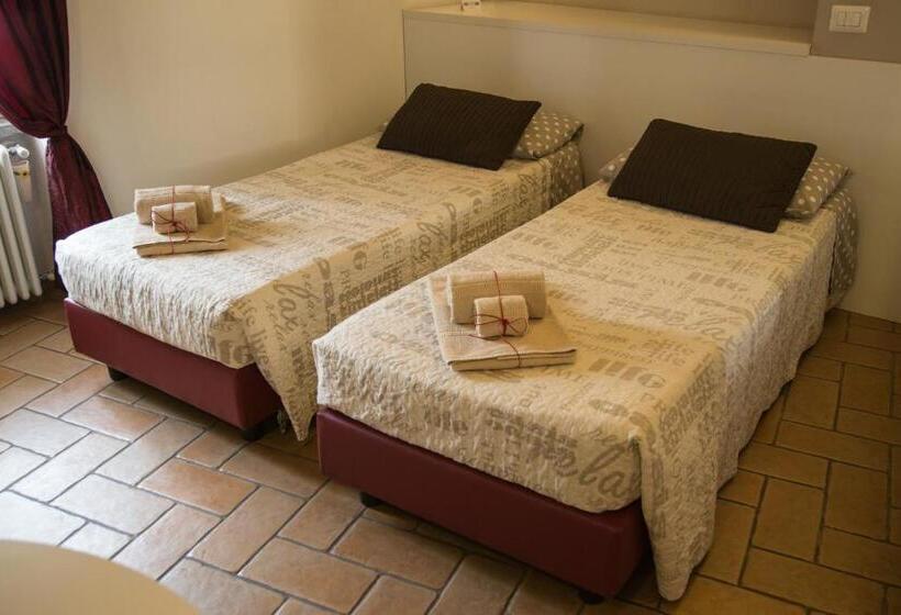 پانسیون Saffi 103