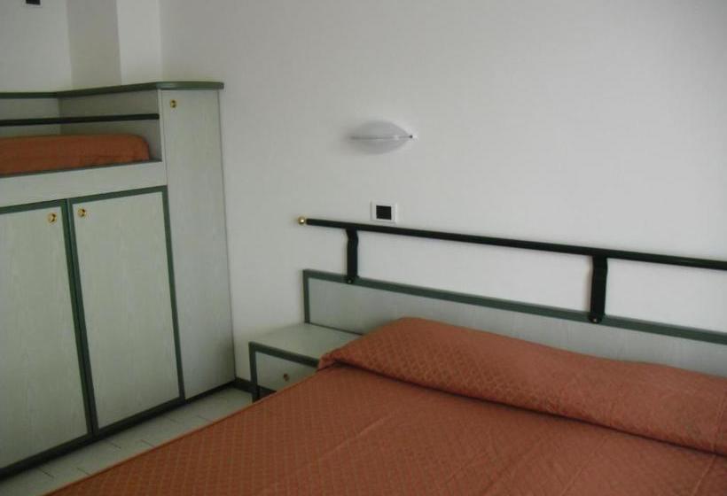 Residence Hotel Club House