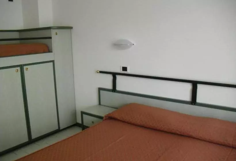 Residence Hotel Club House