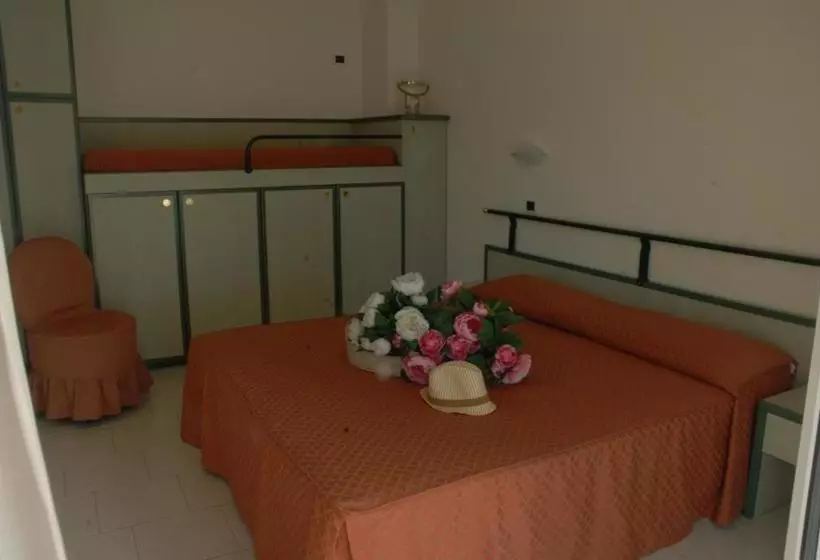 Residence Hotel Club House