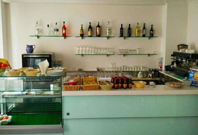 Residence Hotel Club House