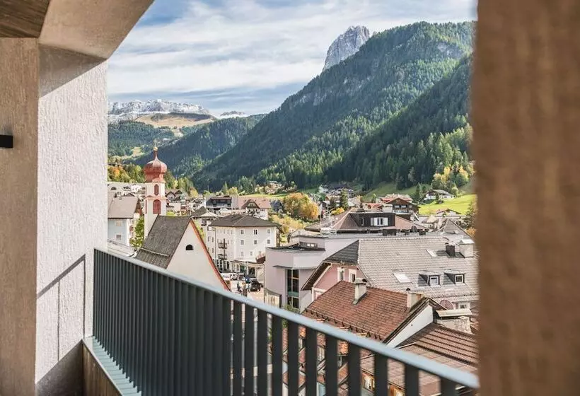 Aquila Dolomites Residence