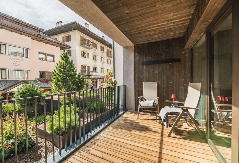 Aquila Dolomites Residence