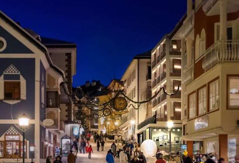 Aquila Dolomites Residence