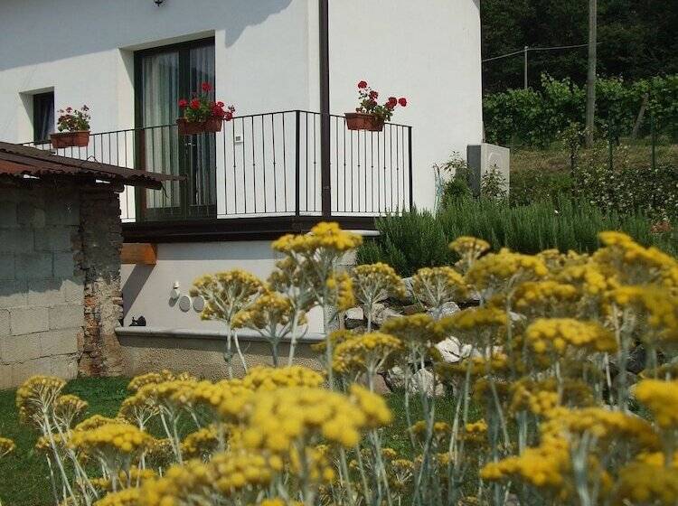 Отель Agriturismo Cascina Rossano