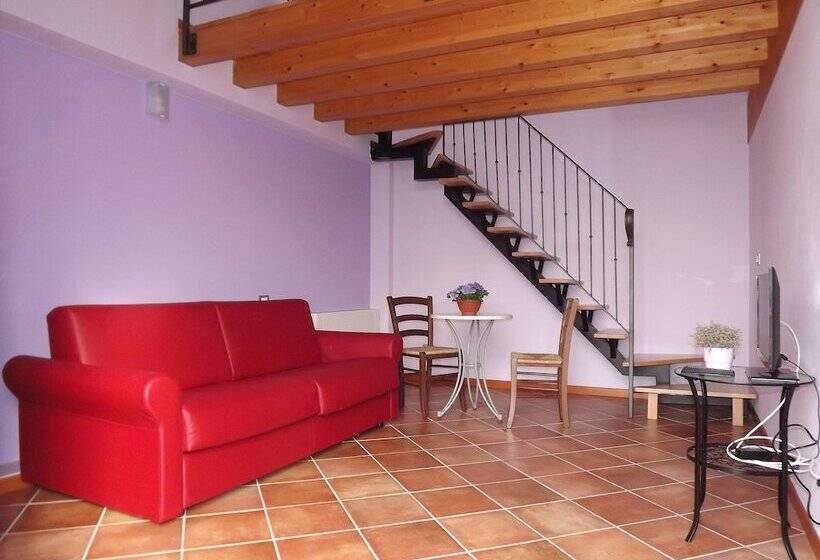 Отель Agriturismo Cascina Rossano