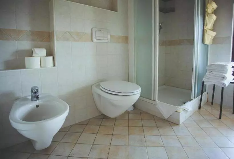 ホテル Agriturismo Contessi