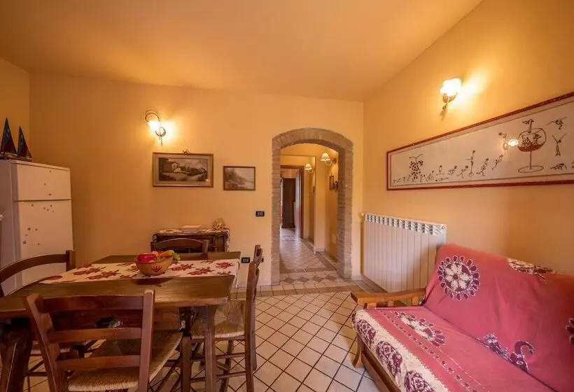 Hotelli Agriturismo Due Ponti